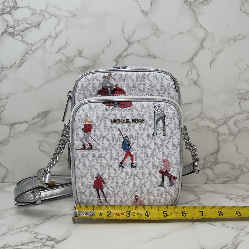 Michael Kors Jet Set Girls Chain Crossbody - Picture 3 of 9